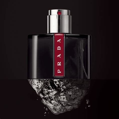 prada carbon black.